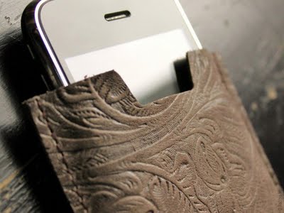 Robbie Moto iPhone 3 Protections Fleuries pour iPhone par Robbie Moto