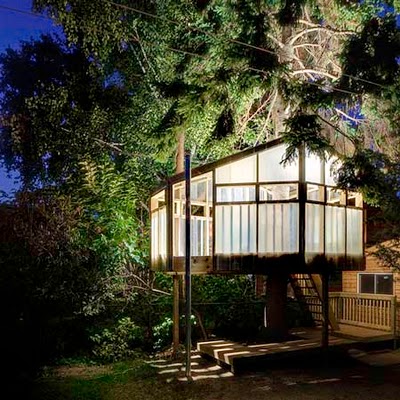 elliott JM treehouse 1 Cabane dans lArbre par Nicko Bjorn Elliot