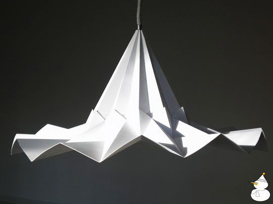 Studio Snow Puppe : Suspensions Origami snowpuppe lamp 6 Studio Snow Puppe : Suspensions Origami