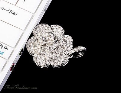 USB Jewel Rose : Cle USB Pendentif usb jewel 04 USB Jewel Rose : Cle USB Pendentif