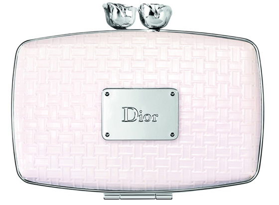 dior-maquillage-ete-2012-1 dior maquillage ete 2012 1 Dior Maquillage Printemps 2012 avec Karlie Kloss