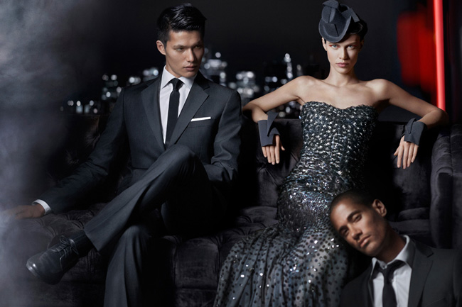 donna-karan-fw-hiver-2012-2013-5 donna karan fw hiver 2012 2013 5 Campagne Donna Karan Hiver 2012 2013 en Rouge et Noir