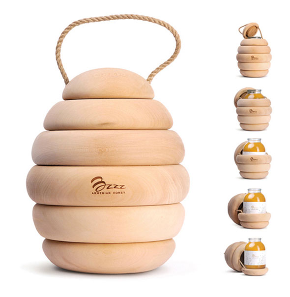 1-Packaging-Bzzz-Honey-Backbone-Studio 1 Packaging Bzzz Honey Backbone Studio Bzzz Honey par Backbone Studio : Pots de Miel en Ruches
