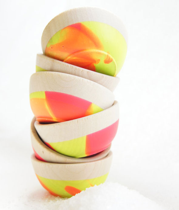 4 bols Wind Willow  Wind & Willow Home : Bols en Bois aux Couleurs Fluorescentes