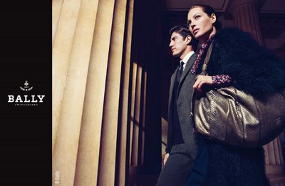 bally fall09 2 - Christy Turlington pour Bally : Pub Hiver 2009 2010 - Mode, Maroquinerie, Homme, Femme, Chaussures, Campagnes