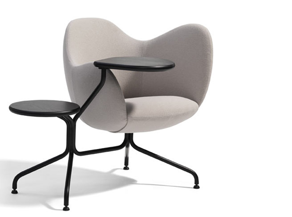Wilmer-Stefan-Borselius-Fauteuil-Tablette-2