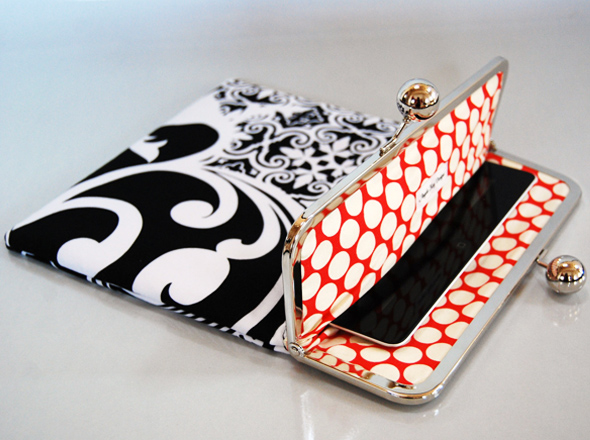 angelakay-designs-clutch-sac-ipad-3