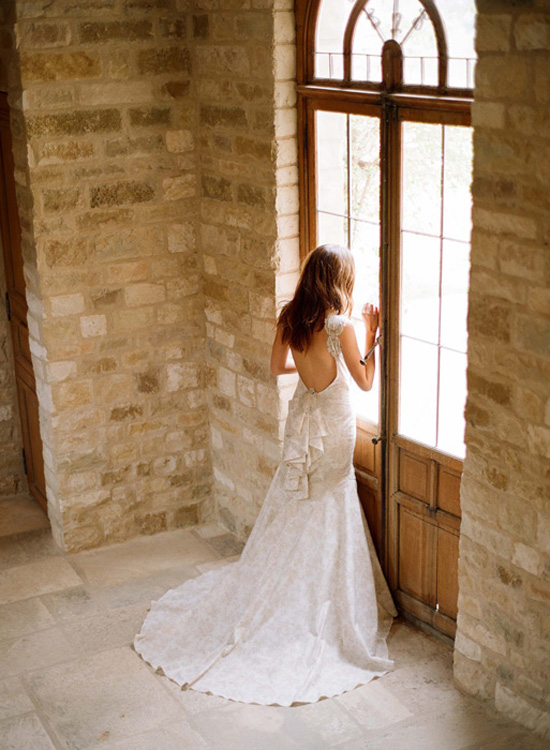 Claire-Pettibone-Wedding-Robes-6