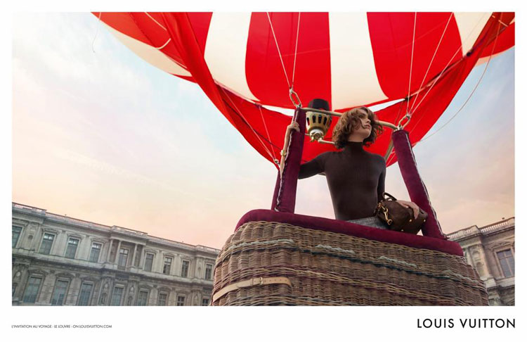 1-louis-vuitton-invitation-voyage-ad-pub-arizona-muse Campagne Louis Vuitton L'Invitation au Voyage avec Arizona Muse