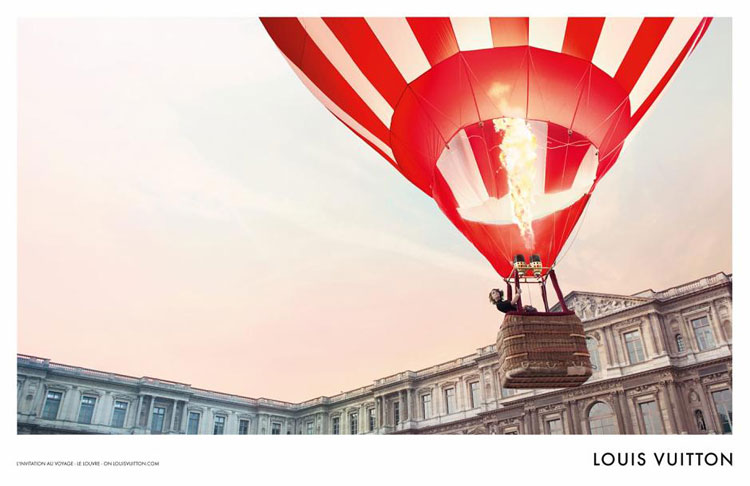 2-louis-vuitton-invitation-voyage-ad-pub-arizona-muse Campagne Louis Vuitton L'Invitation au Voyage avec Arizona Muse