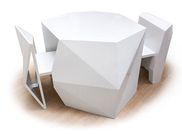 A Cute par andViceVersa : Chaises et Tables Géométriques