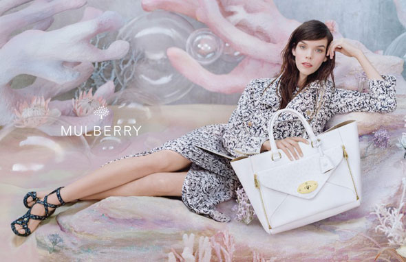 2-Mulberry-SS-Ete-Pub-Ad-2013 Campagne Mulberry Printemps Ete 2013 par Tim Walker