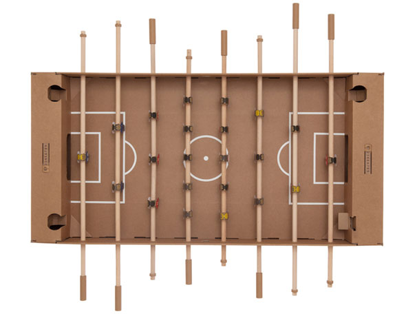 4-foosball-cardboard--Kickpack-Kartoni-Baby-foot-Carton-Recycle