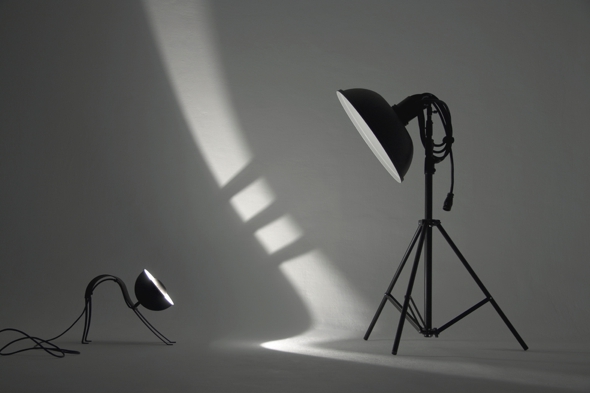 micha-kuntzel-deygas-luminaire-lampe-chats-noirs--09