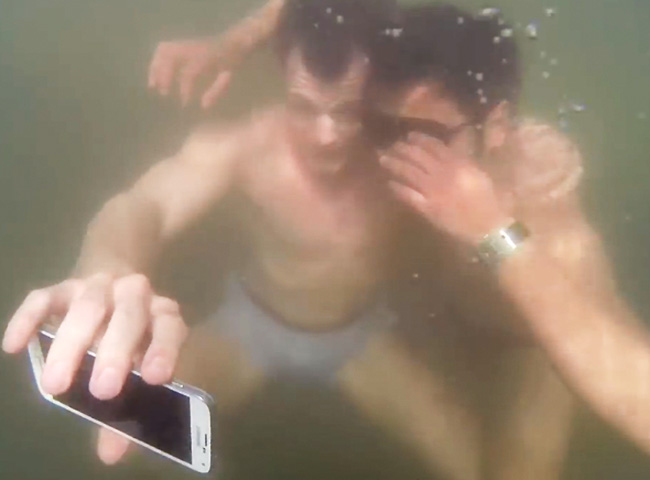 samsung-galaxy-s5-underwater-selfies-sous-eau-2