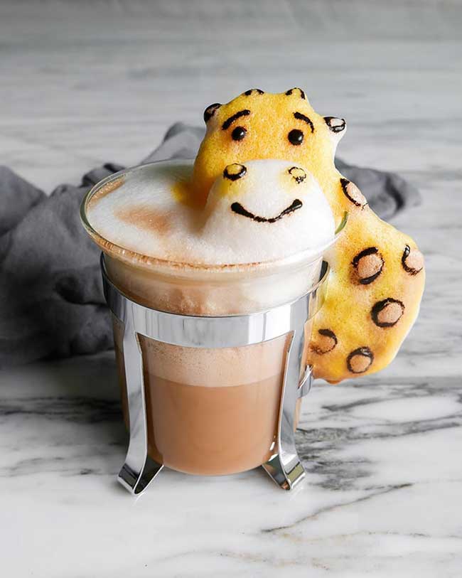 cafe latte art sculptures 3d daphne tan