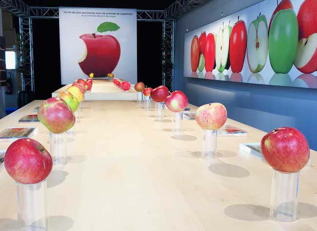 Un Apple Store avec de Vraies Pomme Y a que ca de Vrai