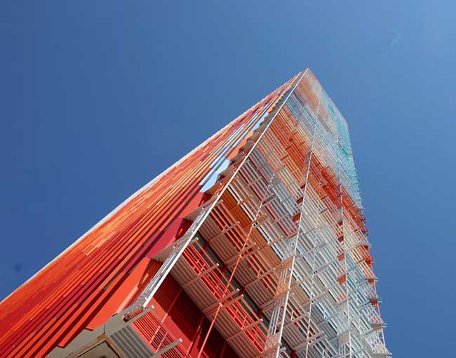 tour architecture-marseillaise-marseille france-jean-nouvel