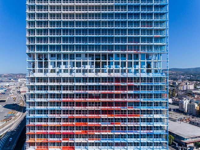 tour architecture-marseillaise-marseille france-jean-nouvel