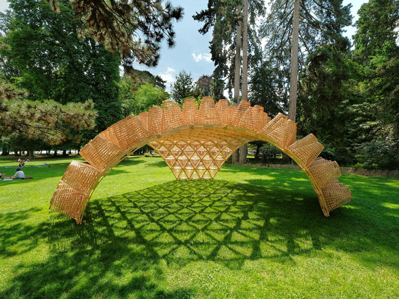 Le Pavillon d'Osier dans les jardins de l'Europe à Annecy par DJA