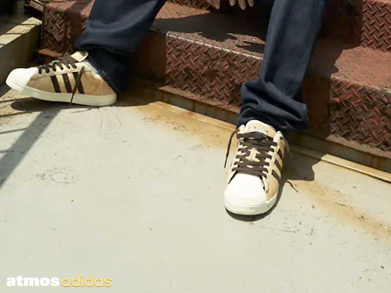 Baskets Superstar Adidas Atmos Edition Japon