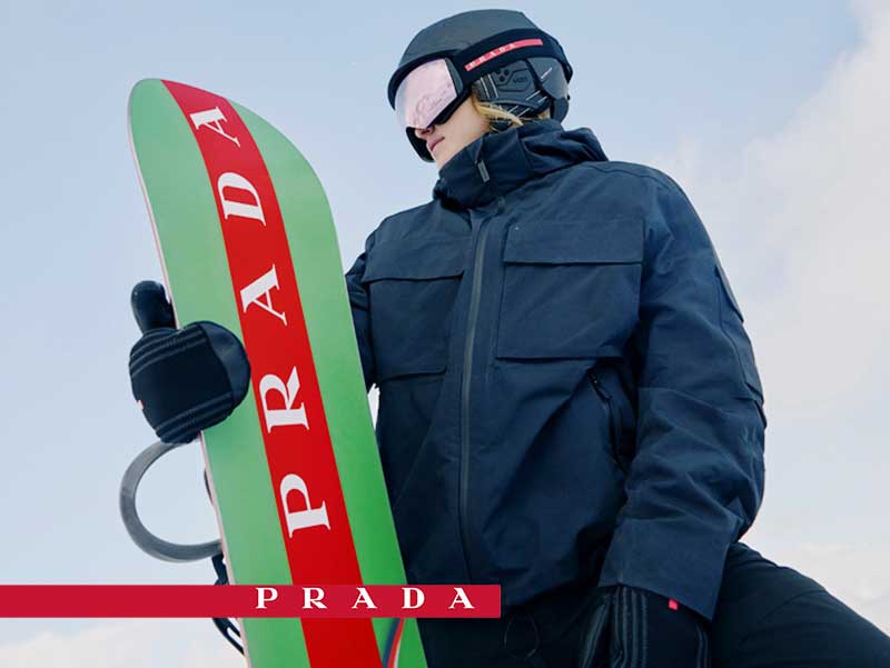 prada linea rossa ski campagne hiver 2022 2023 01 - Prada Linea Rossa Ski, Campagne Sport d'Hiver 2022 2023 - Sports, Prada, Luxe, Femme, Fashion, Chaussures, Campagnes