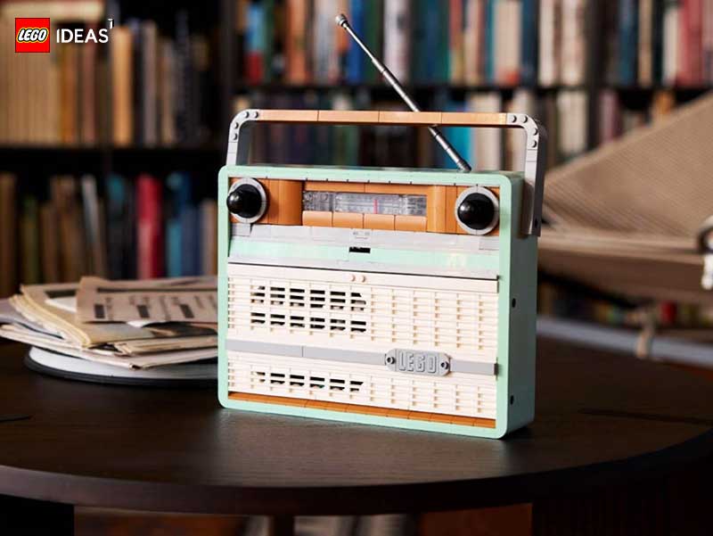 LEGO Retro Radio