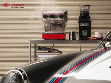 Porsche 911 Marzocco Expresso Luxe Machine Prix