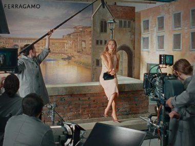 ferragamo-femme-automne-hiver-2025-2026-campagne-