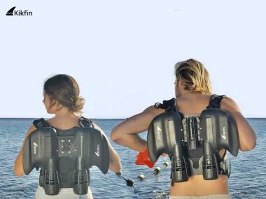 kikfin-shark-jetpack-propulseur-aquatique-sous-marin-biomimetique-prix