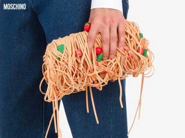 insolite-sac-moschino-design-plat-spaghetti-luxe-automne-hiver-2025-2026-prix