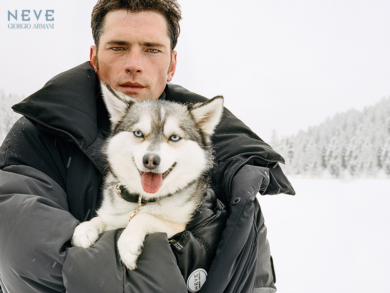 giorgio-armani-neve-collection-ski-neige-montagne-femme-homme-avis-prix-luxe